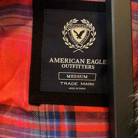 American Eagle faux fur vest medium - Picture 2 of 4
